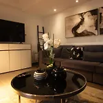 Apartament Floor Gem: 3br, Huge Veranda *