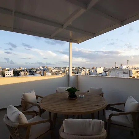 Floor Gem: 3br, Huge Veranda Apartment Nicosia