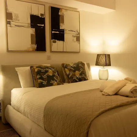 Floor Gem: 3br, Huge Veranda Apartment Nicosia