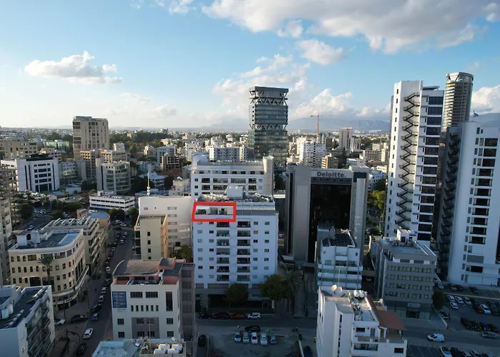 Floor Gem: 3br, Huge Veranda Nicosia