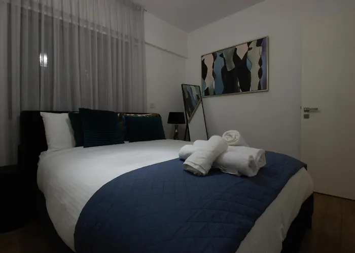 Floor Gem: 3br, Huge Veranda Apartment Nicosia