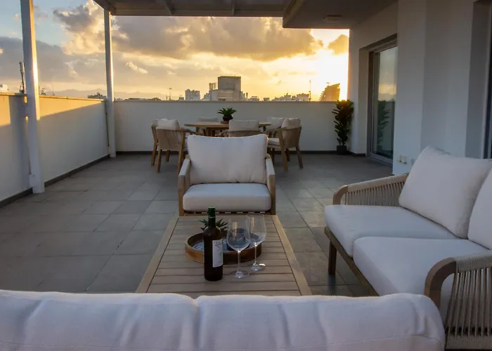 Apartment Floor Gem: 3br, Huge Veranda Nicosia